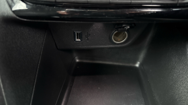 Vauxhall Corsa 1.2 Design 5dr Petrol Hatchback